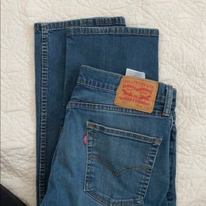 Levi 514 34x32 medium blue jeans